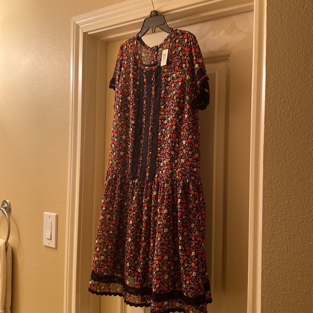 Girls floral dress, size 10, by Kidpik